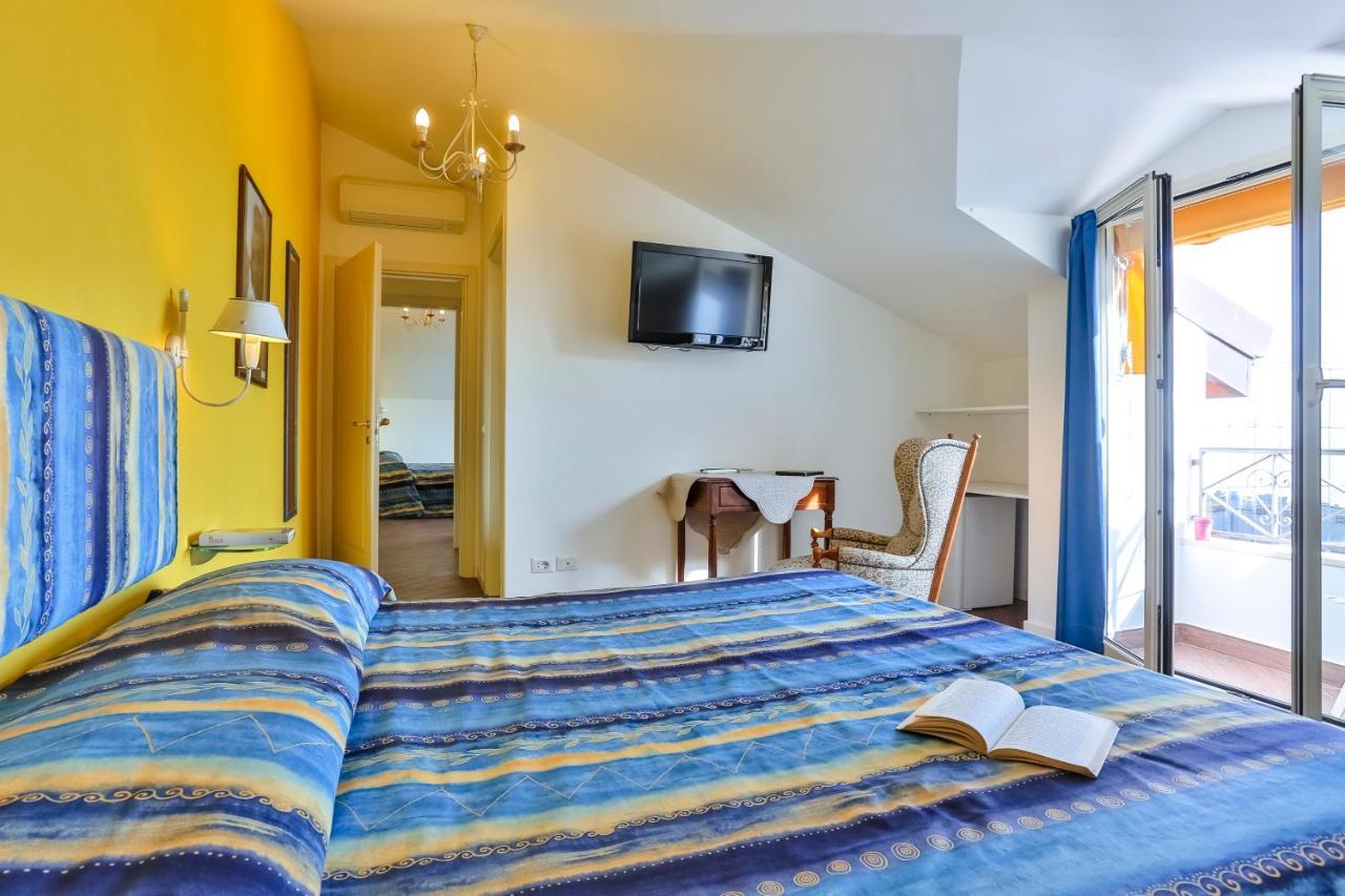 Casa Di Rossana Bed&Breakfast Sanremo Bilik gambar